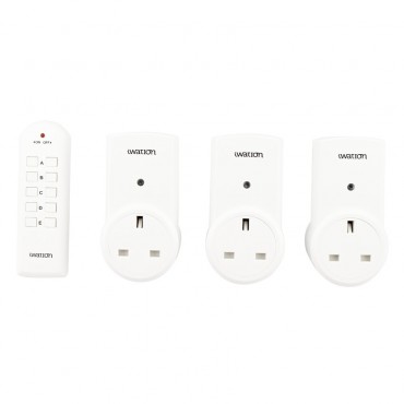 Adaptador de Luz con Control Remoto RF 3+1 TOMA UK